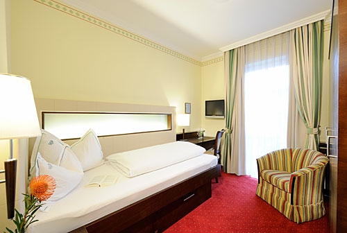 Hotel Hubertushof Anif